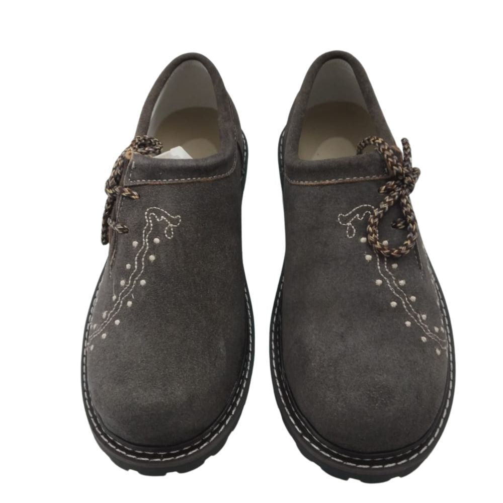 Comfort & Style: Premium Lederhosen Shoes